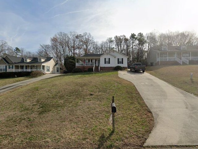 House image located at Thomasville, NC 27360