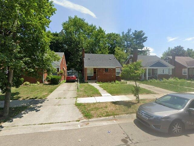 House image located at Redford, MI 48239