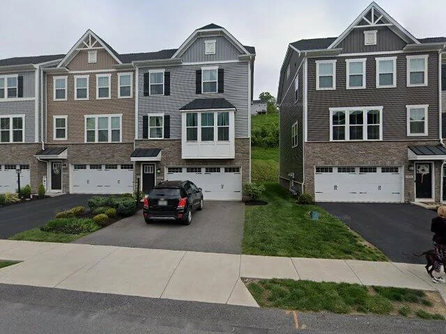 House image located at South Park, PA 15129