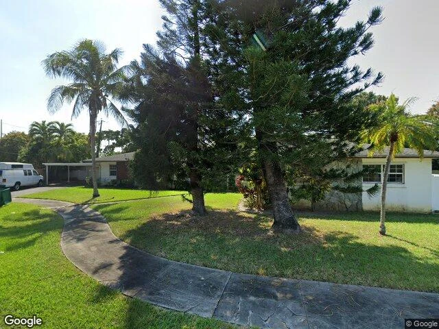 House image located at Miami, FL 33161