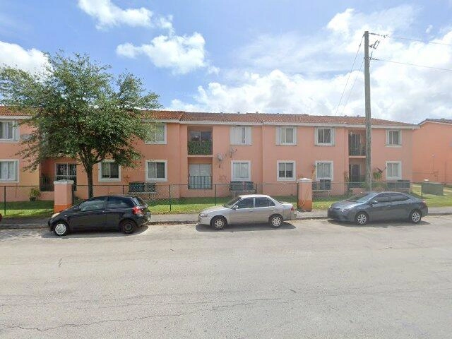 House image located at Miami, FL 33126