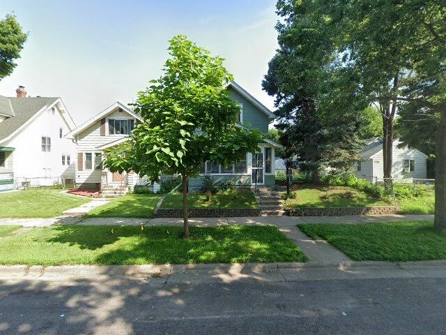House image located at Saint Paul, MN 55106