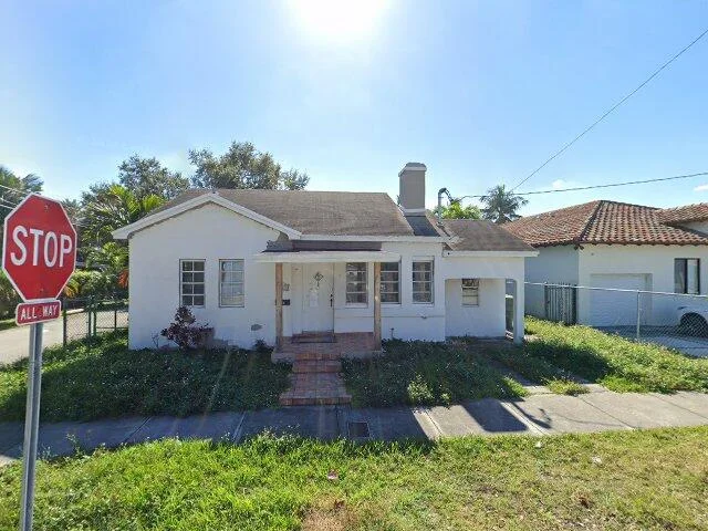 House image located at Miami, FL 33133
