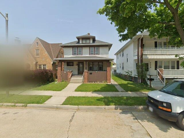House image located at Racine, WI 53405