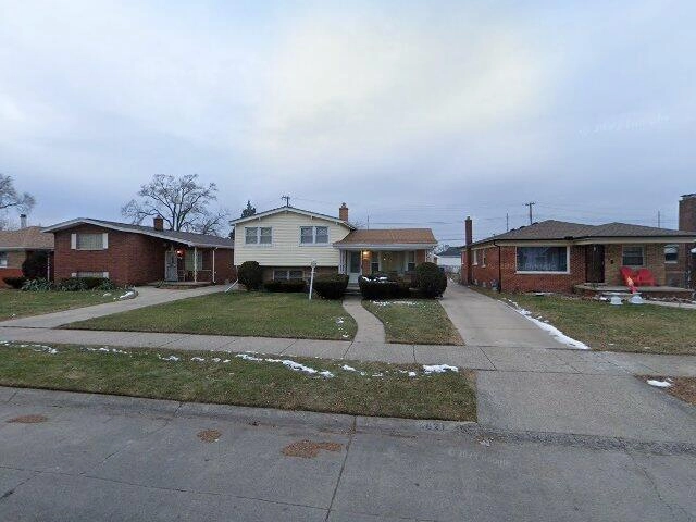 House image located at Detroit, MI 48205