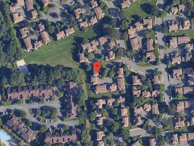 House image located at Edison, NJ 08820