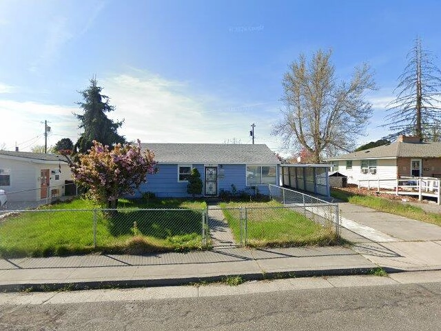 House image located at Pasco, WA 99301