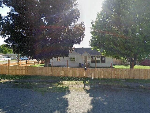 House image located at Granger, WA 98932
