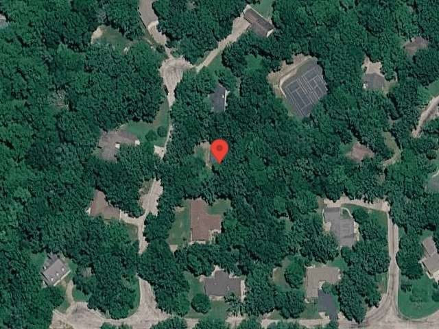 House image located at Highland, IL 62249