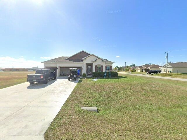House image located at Cape Coral, FL 33993