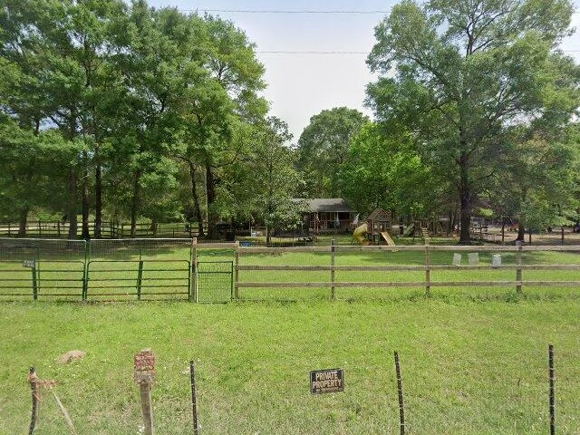 House image located at Cleveland, TX 77328