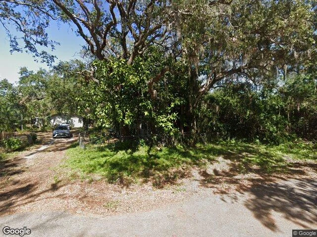 House image located at Ruskin, FL 33570