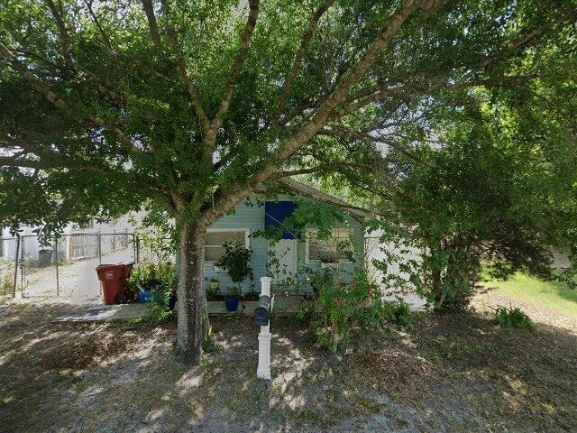 House image located at Plant City, FL 33563
