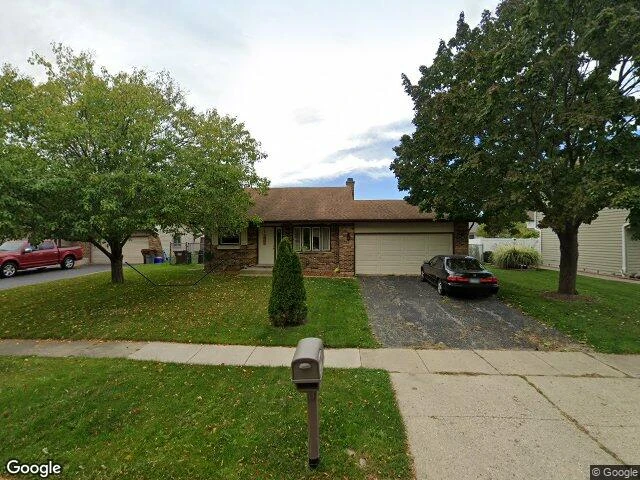 House image located at Woodstock, IL 60098