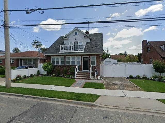 House image located at Uniondale, NY 11553