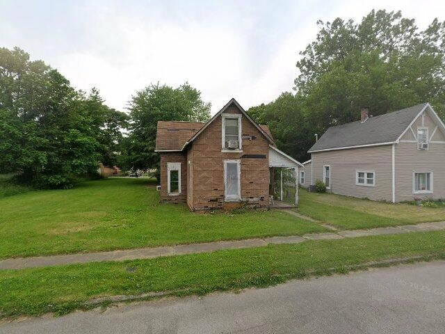 House image located at Anderson, IN 46016