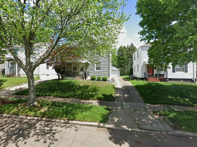 House image located at Akron, OH 44301