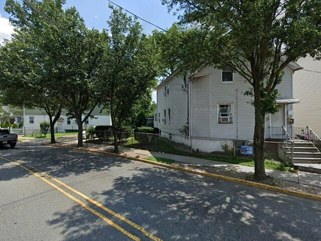 House image located at Newport, KY 41076