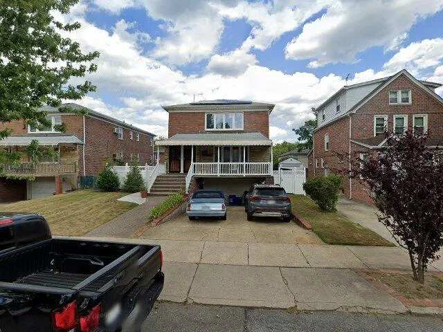 House image located at Oakland Gardens, NY 11364