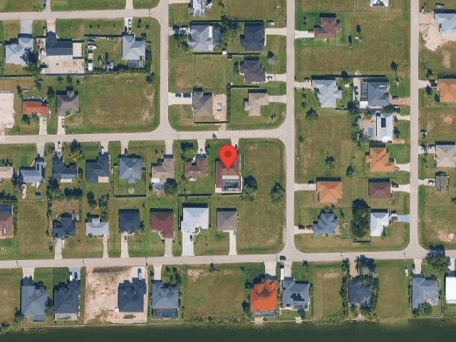 House image located at Cape Coral, FL 33909