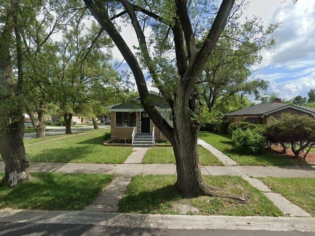 House image located at Harvey, IL 60426