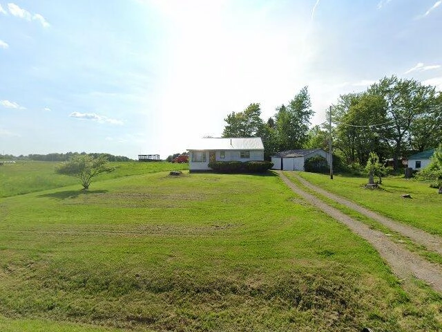 House image located at Greenville, MI 48838