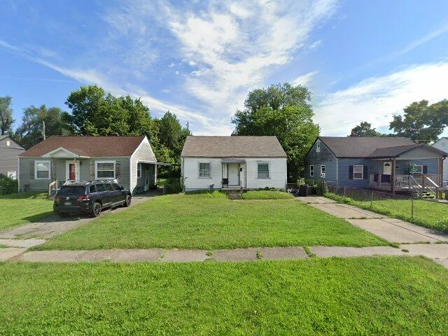 House image located at Louisville, KY 40210