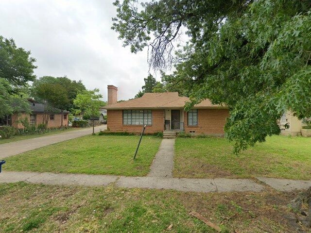 House image located at Dallas, TX 75224