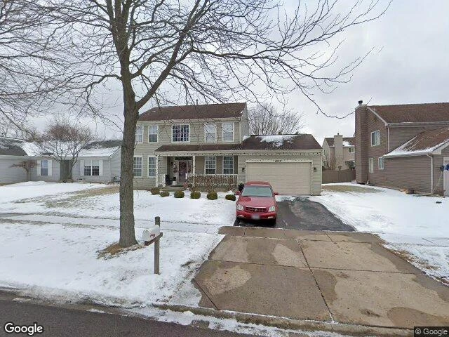 House image located at Carpentersville, IL 60110