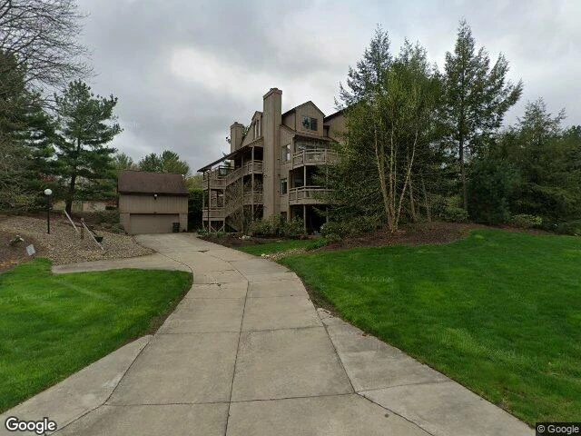 House image located at Cuyahoga Falls, OH 44223