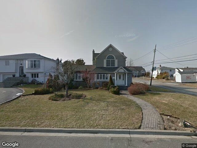 House image located at Massapequa, NY 11758