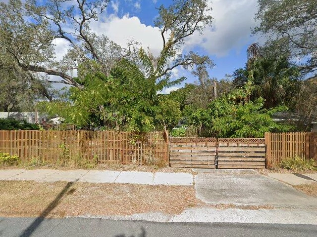 House image located at Tampa, FL 33617