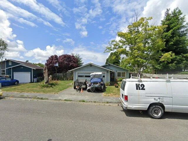 House image located at Fortuna, CA 95540