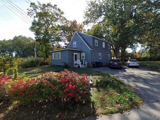 House image located at Manchester, NH 03102