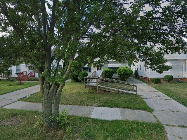 House image located at Euclid, OH 44123