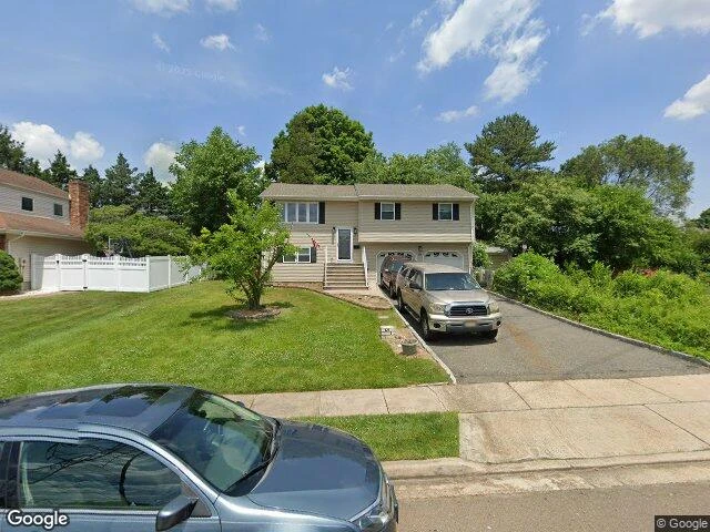 House image located at Sayreville, NJ 08872