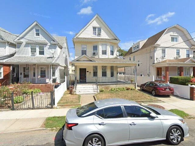 House image located at Richmond Hill, NY 11418