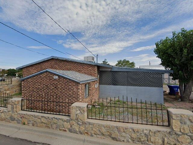 House image located at Las Cruces, NM 88001