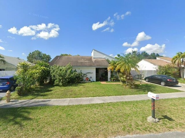 House image located at Miami, FL 33177