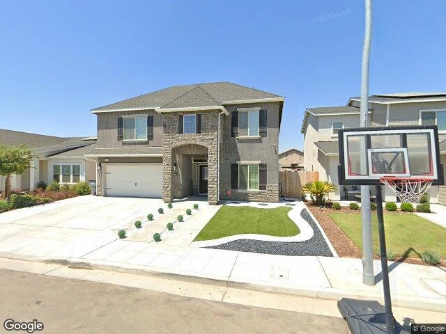 House image located at Fresno, CA 93727