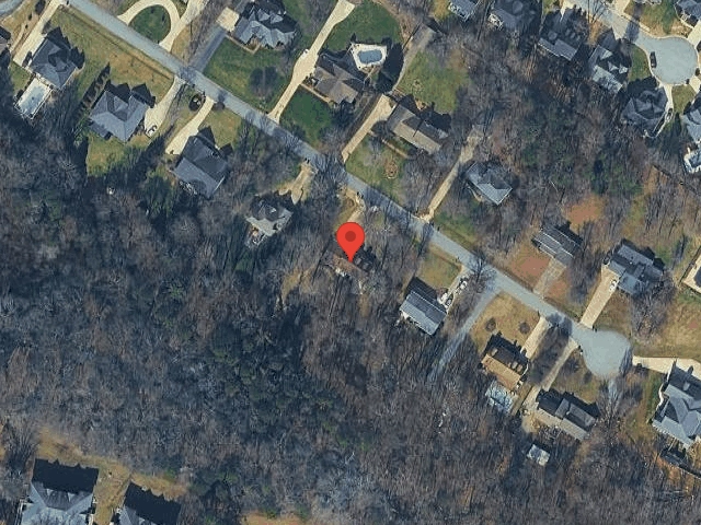 House image located at Hickory, NC 28601