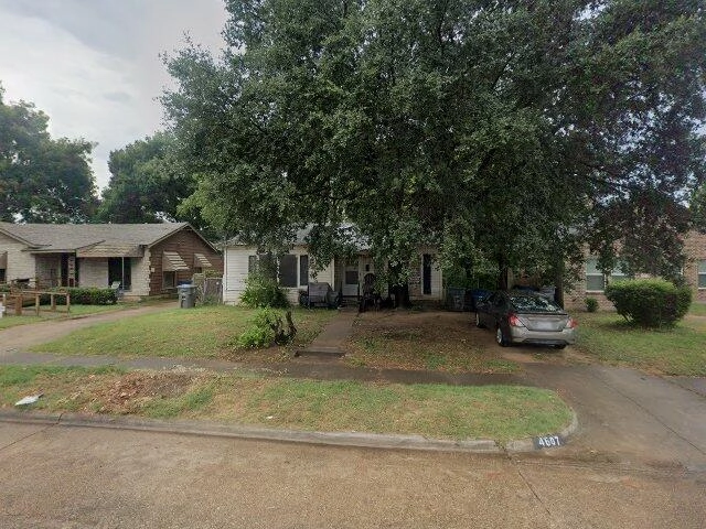 House image located at Dallas, TX 75215