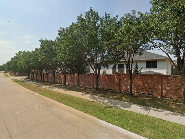 House image located at Arlington, TX 76017