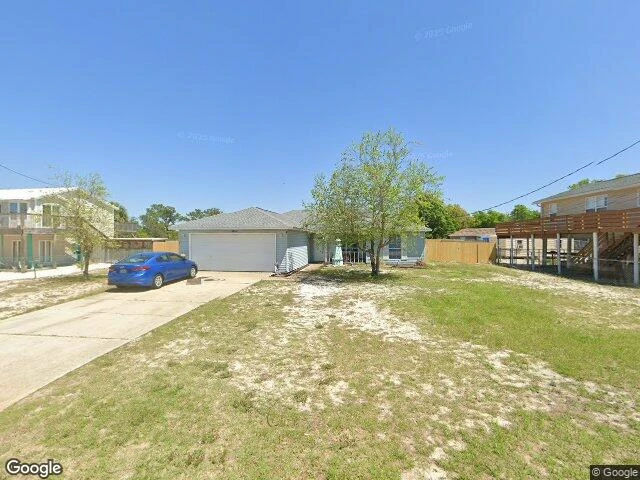 House image located at Pensacola, FL 32507