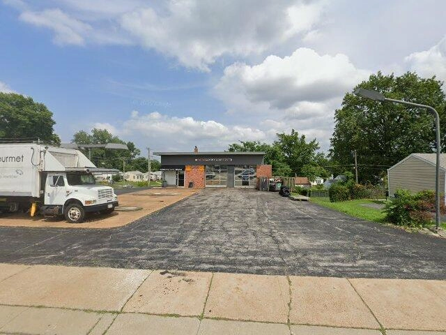 House image located at Saint Ann, MO 63074