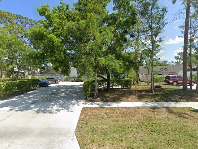 House image located at Wellington, FL 33414