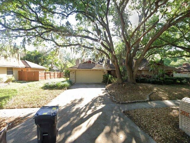 House image located at Valrico, FL 33596
