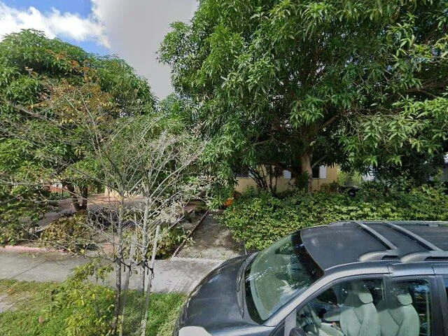 House image located at Miami, FL 33161