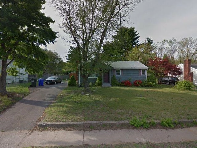 House image located at East Hartford, CT 06118