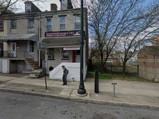 House image located at Haledon, NJ 07508